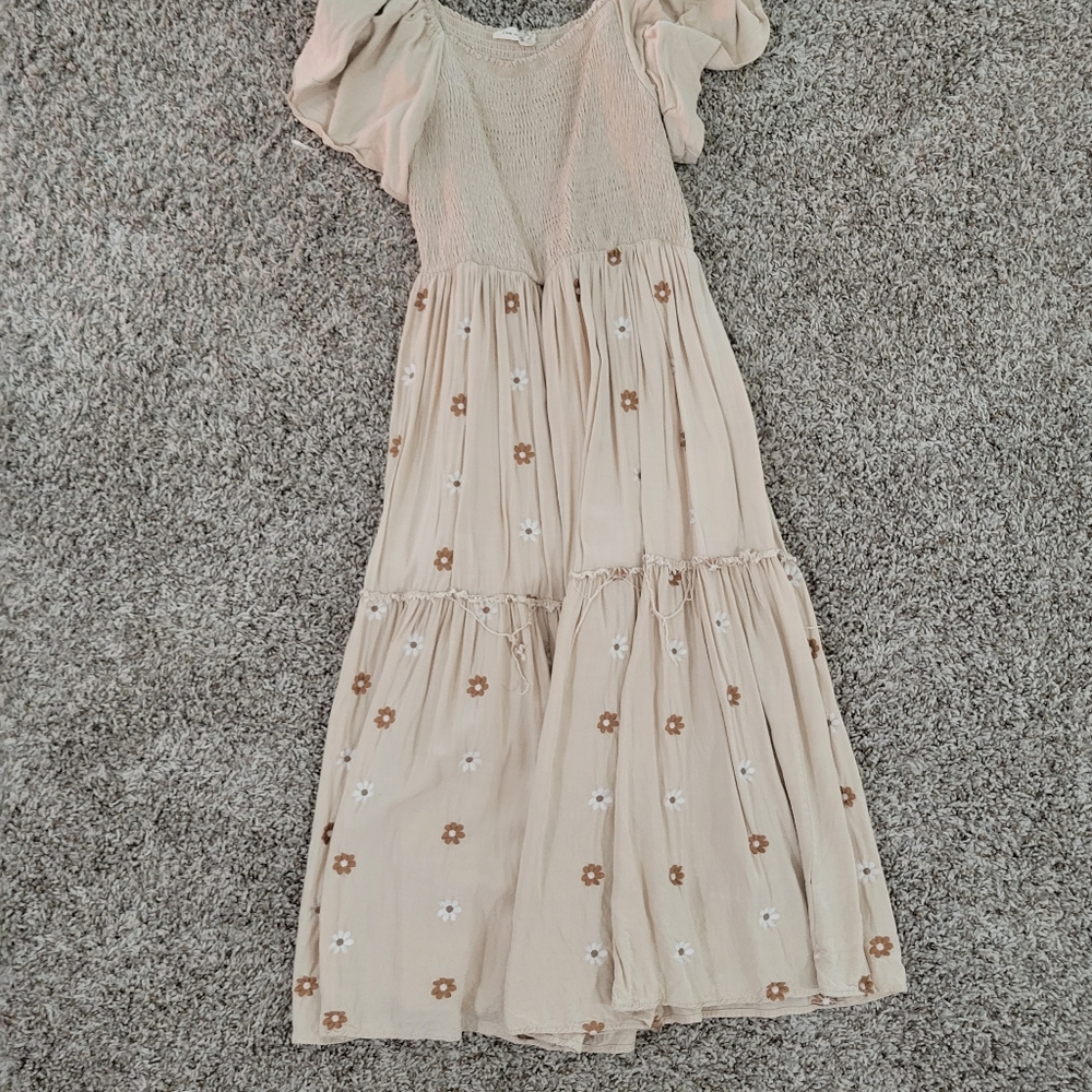 Daisy dress